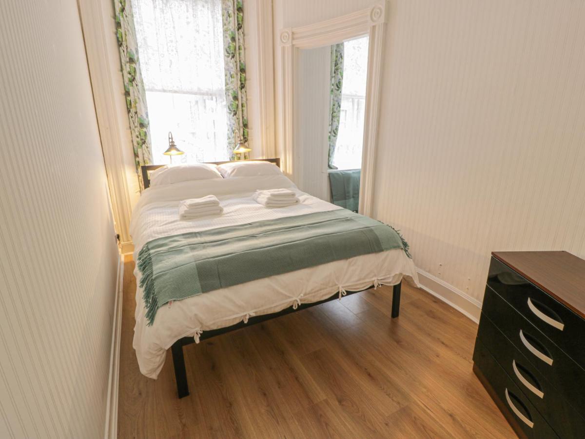 Garden Apartment Ayr Eksteriør billede
