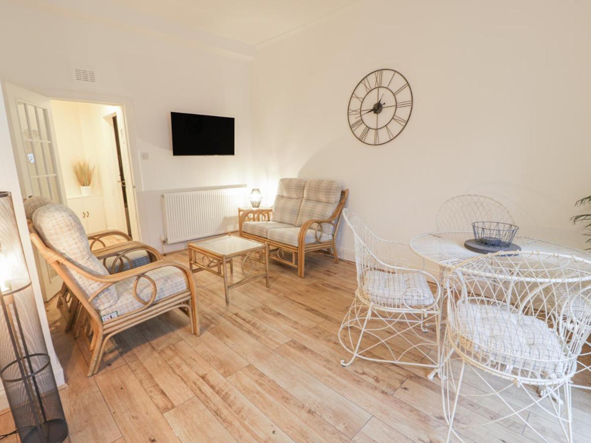 Garden Apartment Ayr Eksteriør billede