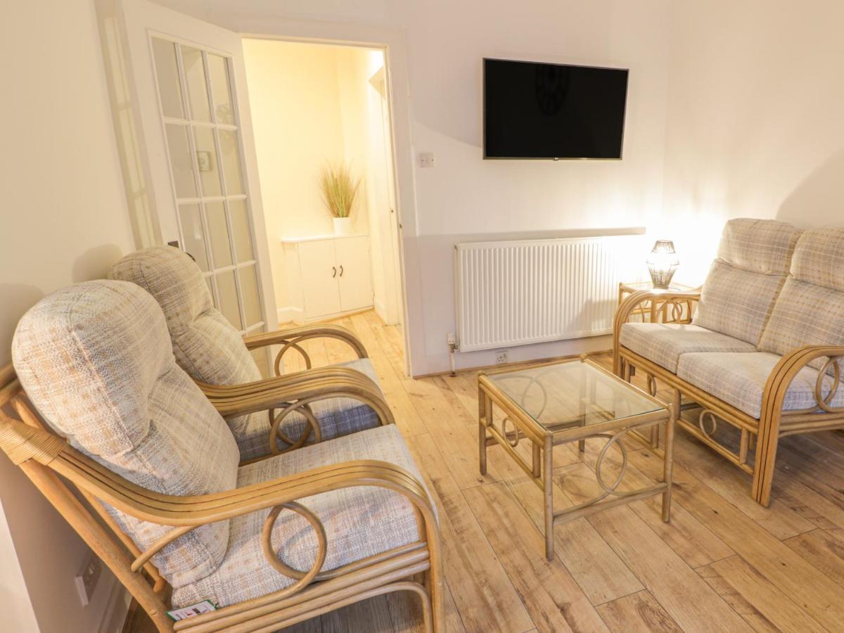 Garden Apartment Ayr Eksteriør billede